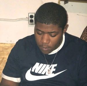 Meet your Posher, Shawn